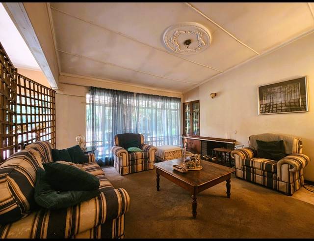 3 BEDROOM HOUSE FOR SALE IN PEACEHAVEN